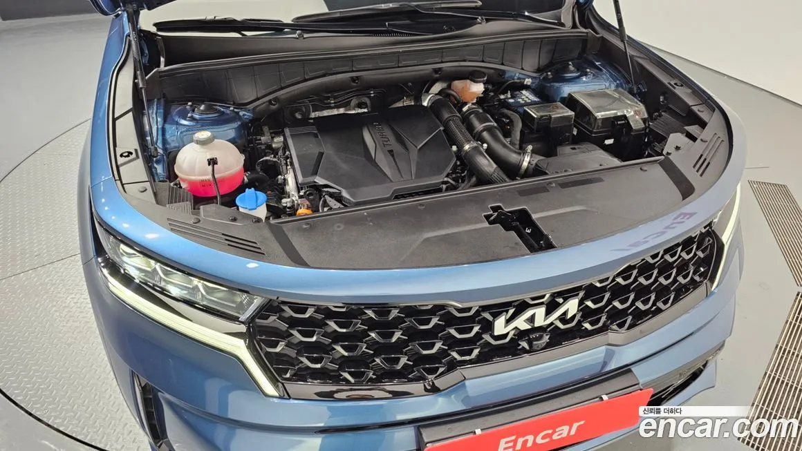 Kia Sorento — фото 6
