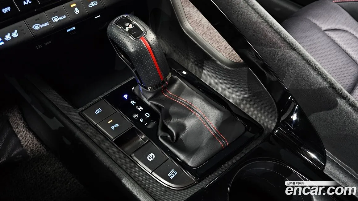 Hyundai AVANTE — фото 9