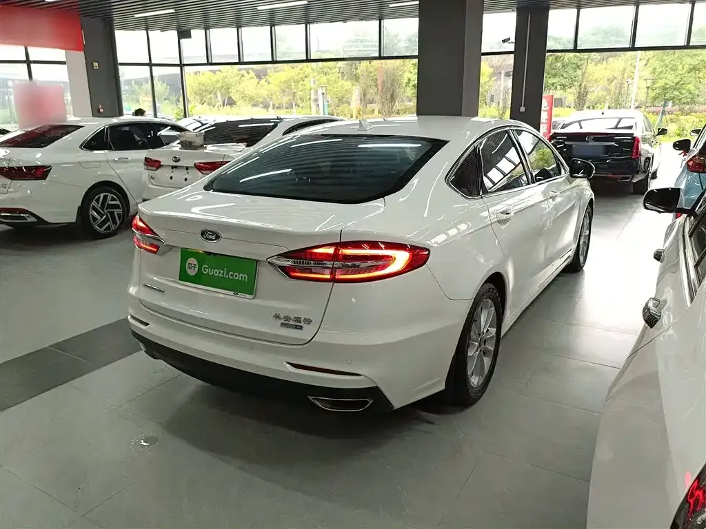 Ford Mondeo 2021 из CN, фото 7