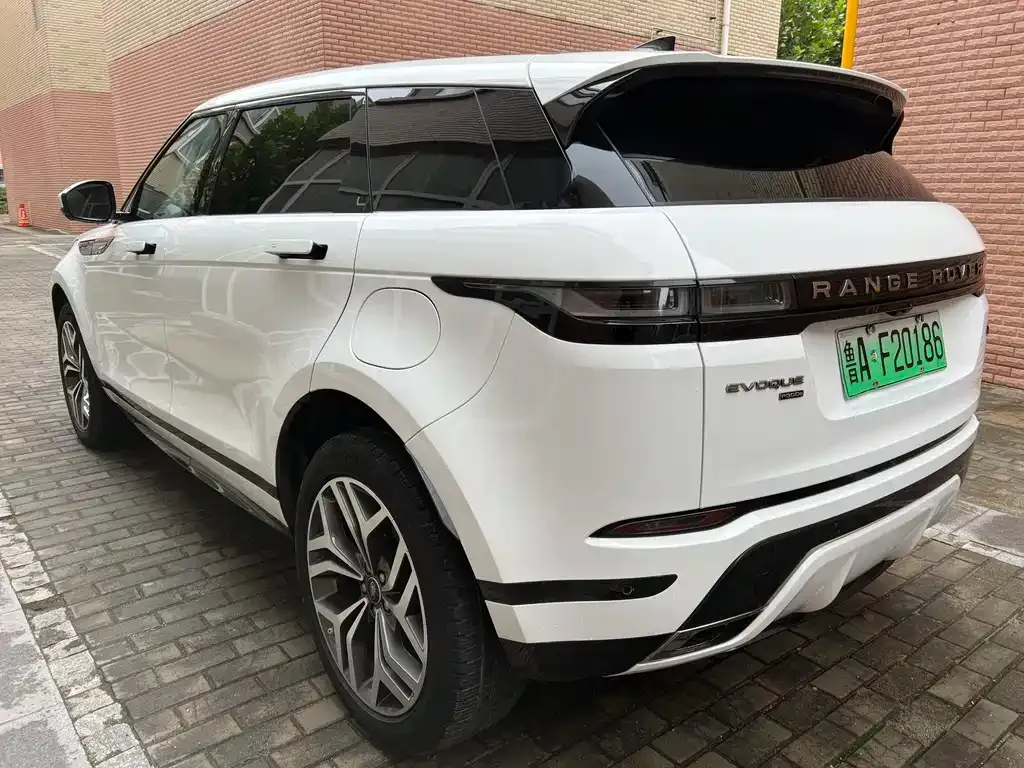 Land Rover Evoque PHEV 2023 из CN, фото 4