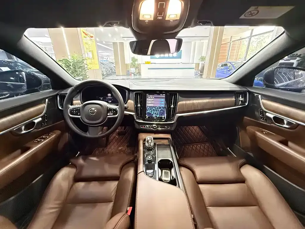 Volvo S90 — фото 6