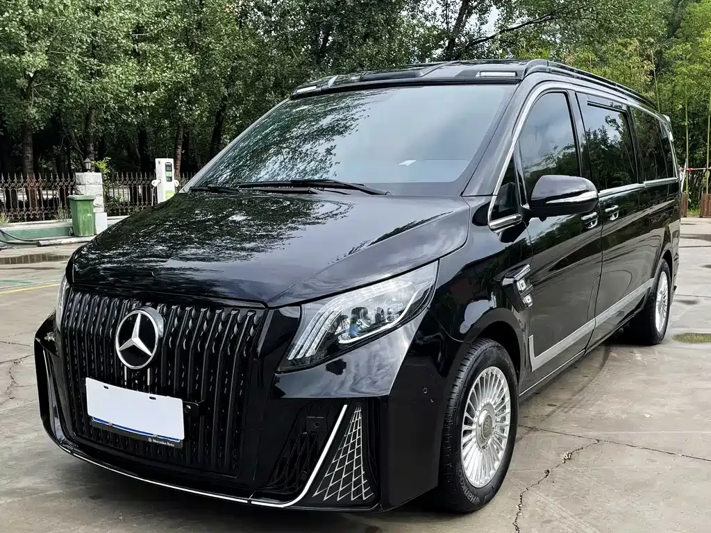 Mercedes-Benz Vito — фото 1