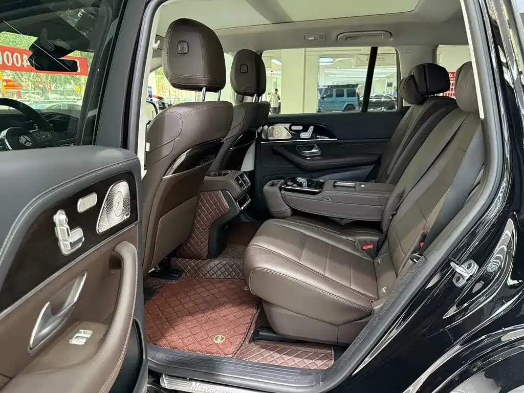 Mercedes-Benz GLS 2023 из CN, фото 8