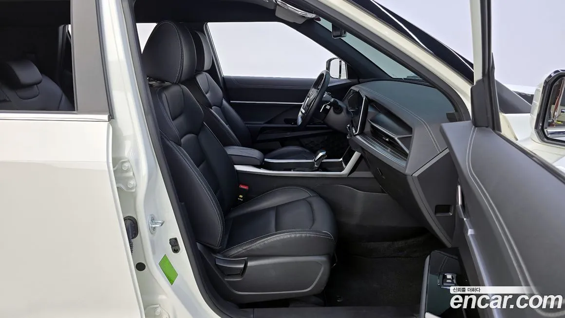 KG Mobility (Ssangyong) Torres — фото 10