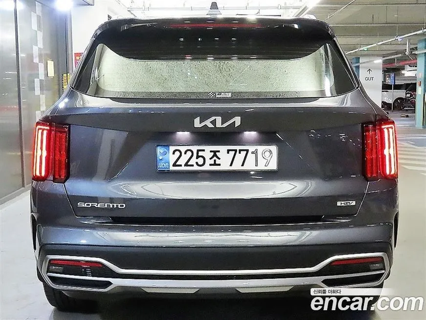 Kia Sorento — фото 6
