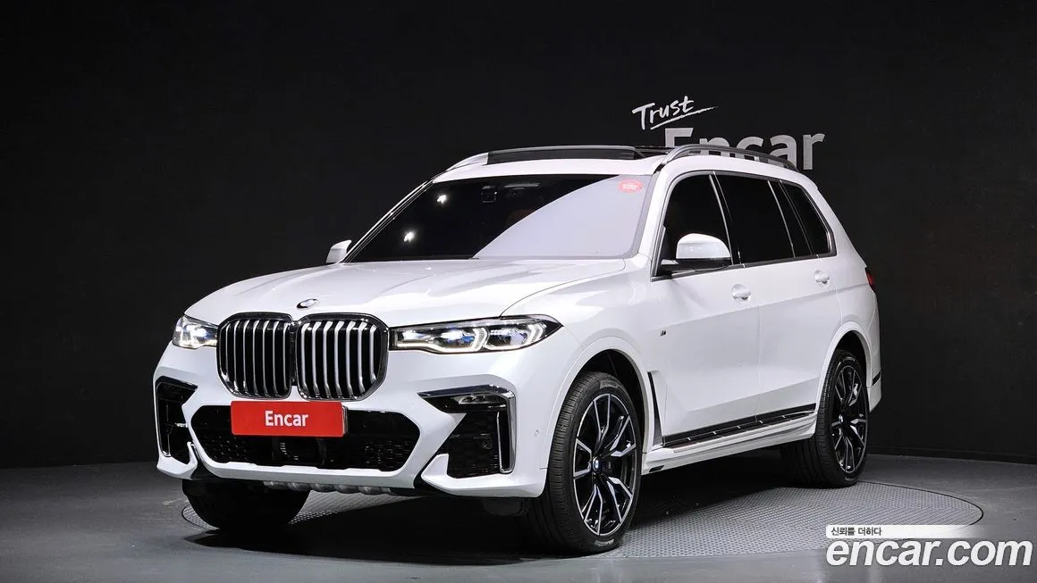 BMW X7 — фото 1