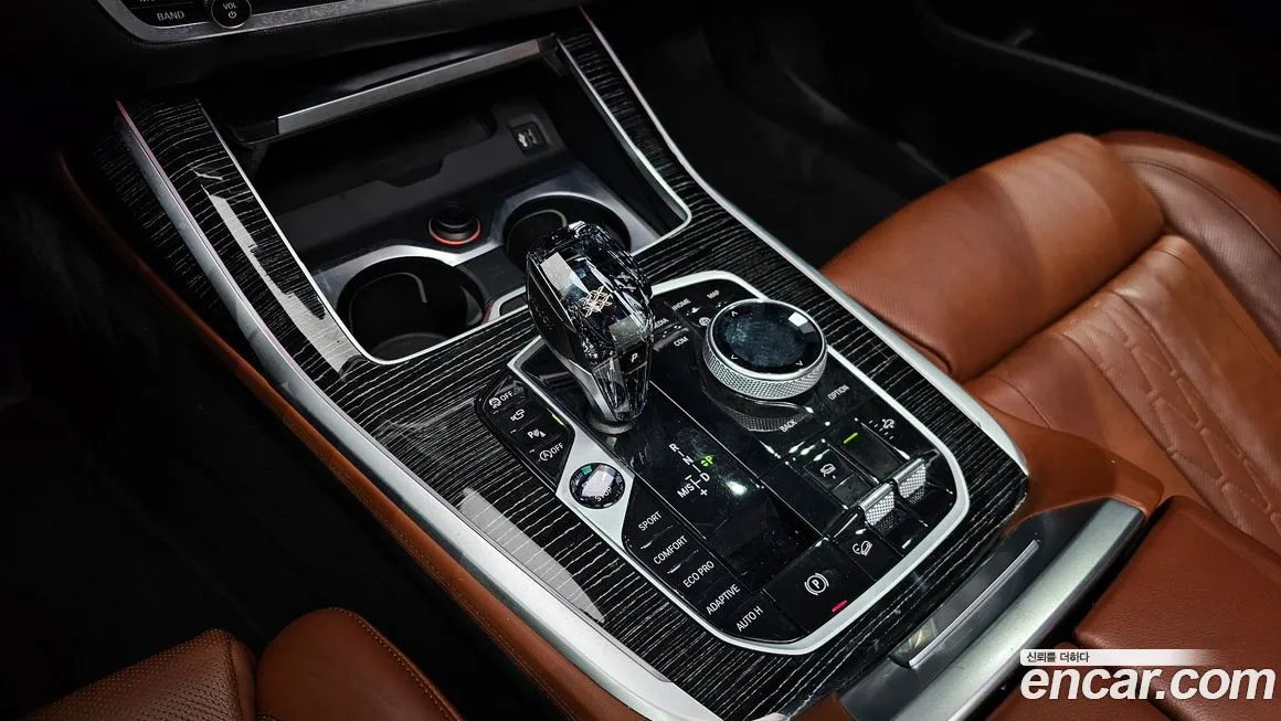 BMW X7 — фото 9