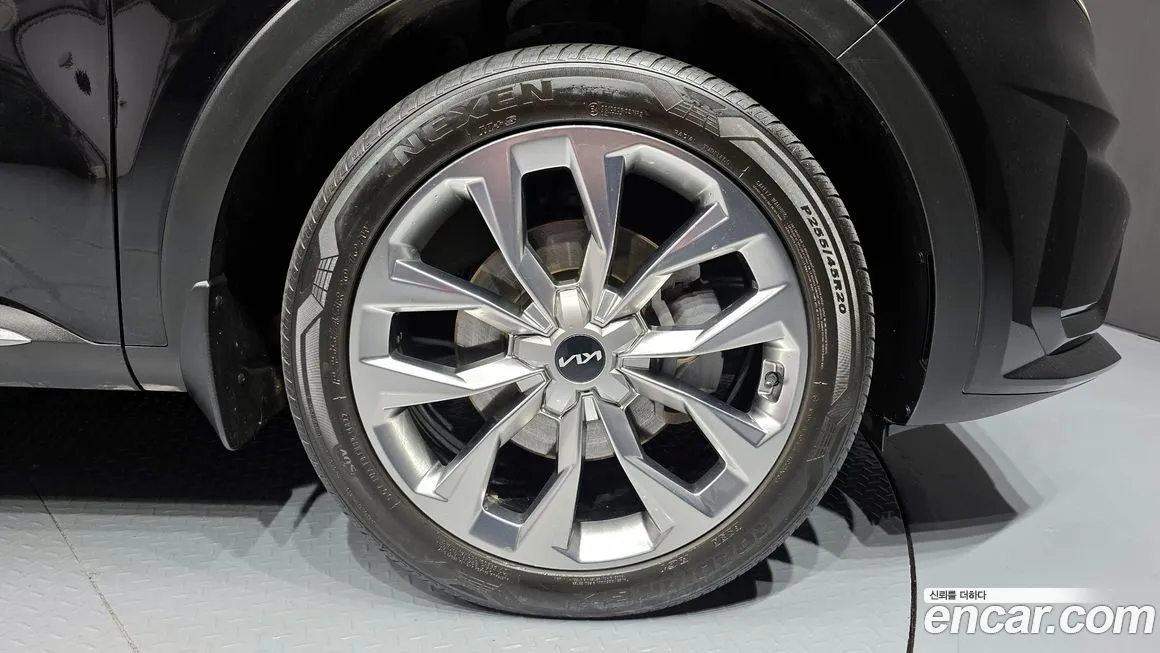 Kia Sorento — фото 5