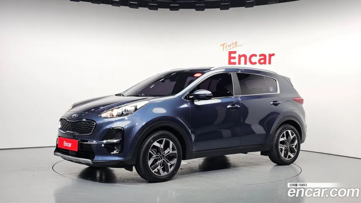 Kia Sportage — фото 1