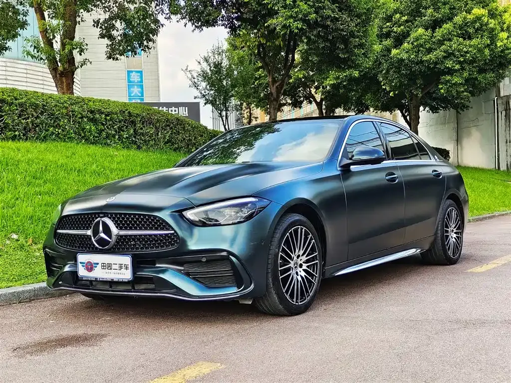 Mercedes-Benz C-Class — фото 1