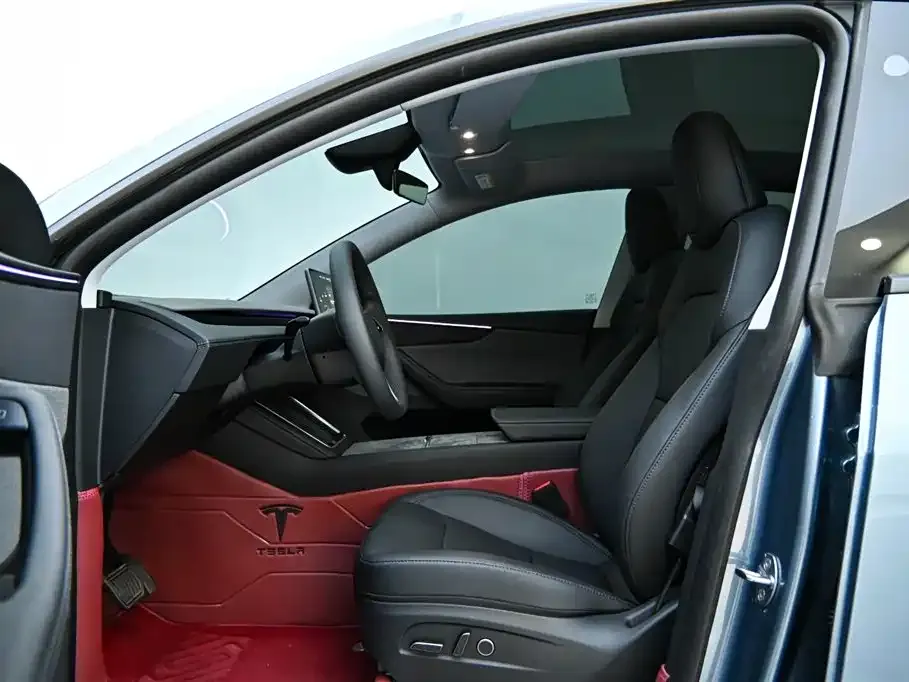 Tesla Model Y 2025 из CN, фото 9