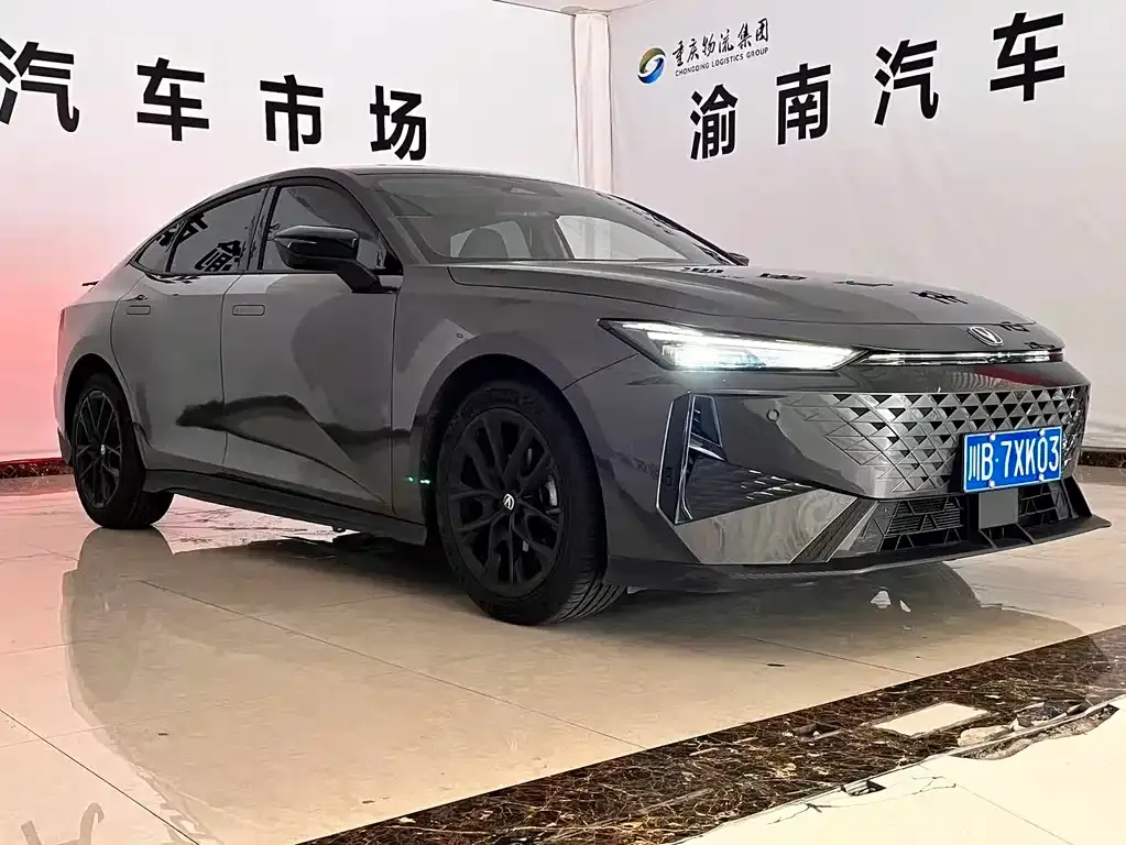 Changan UNI-V 2024 из CN, фото 3