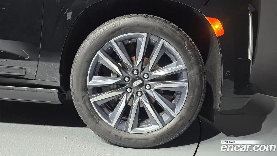 Cadillac Escalade 2021 из KR, фото 5