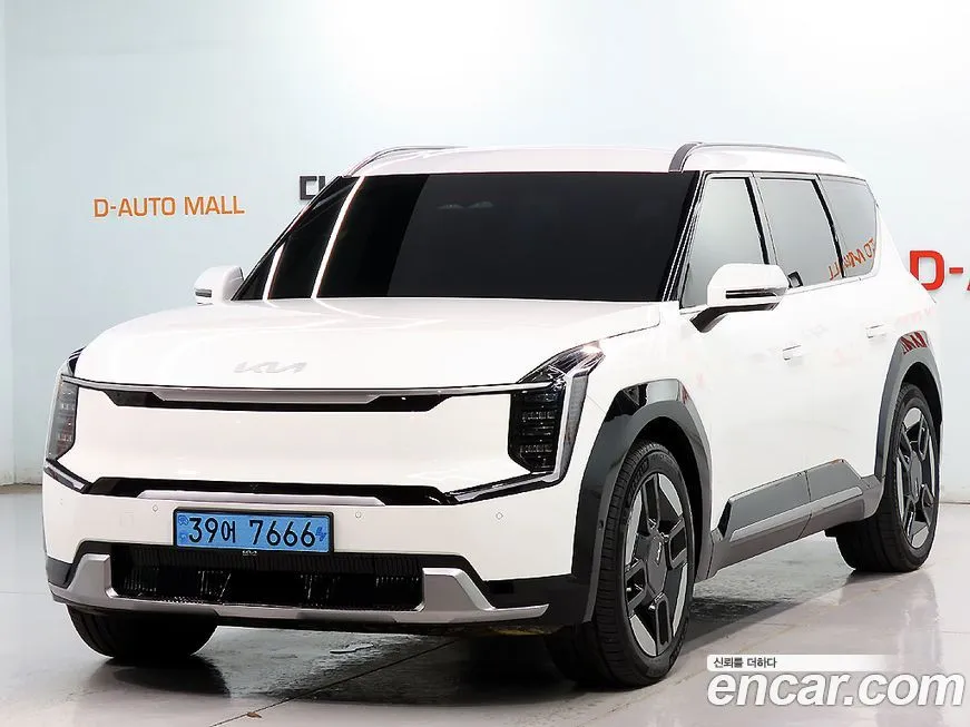 Kia EV9 2024 из KR, фото 1