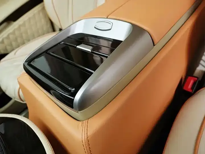 Mercedes-Benz Vito 2021 из CN, фото 3