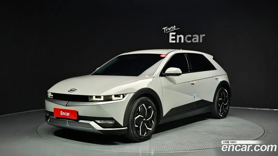 Hyundai Ioniq5 — фото 1