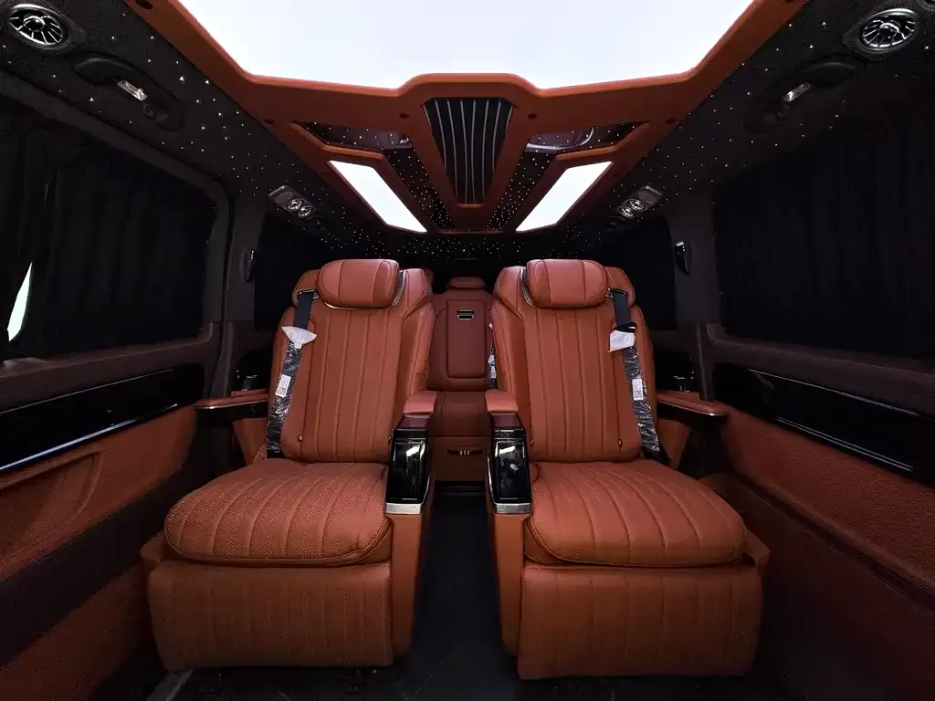 Mercedes-Benz Vito 2025 из CN, фото 5