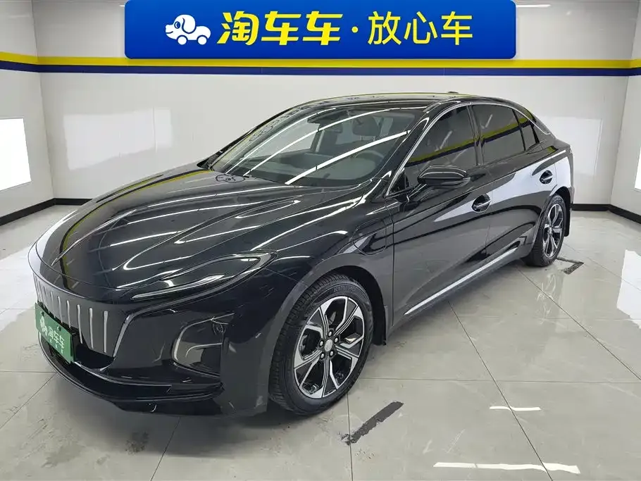 Hongqi E-QM5 2024 из CN, фото 1