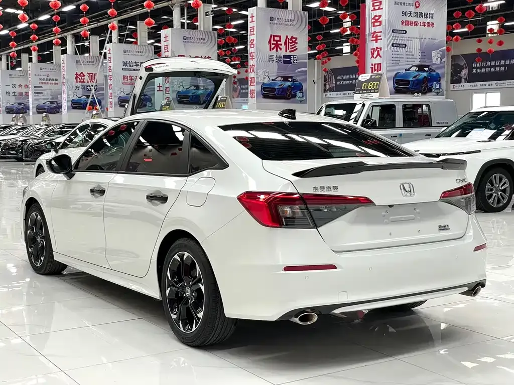 Honda Civic — фото 4