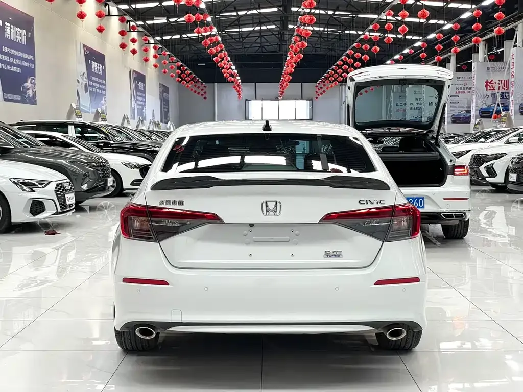 Honda Civic — фото 5