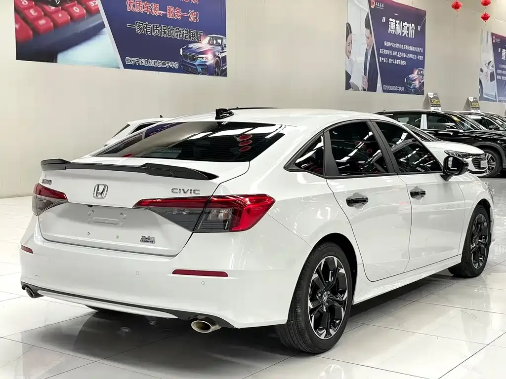Honda Civic — фото 6