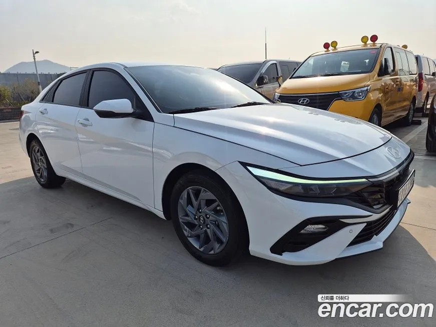 Hyundai AVANTE — фото 5