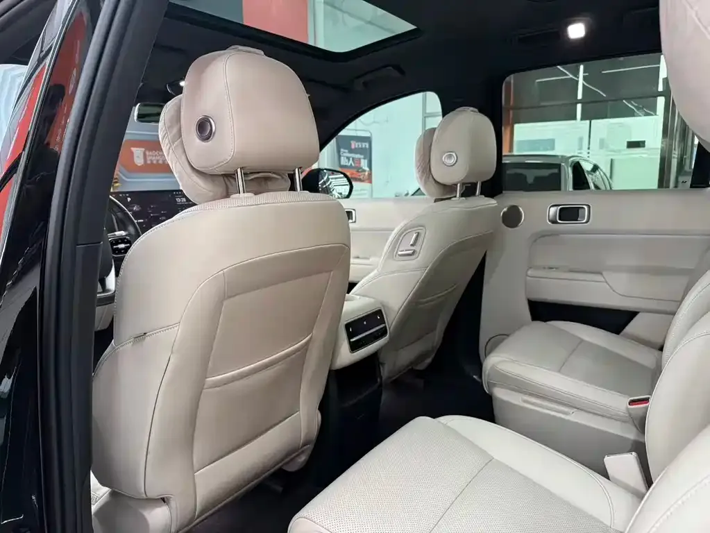 Li Auto L8 2024 из CN, фото 5