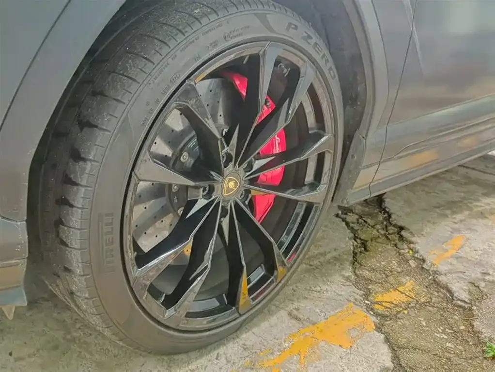 Lamborghini Urus 2021 из CN, фото 5