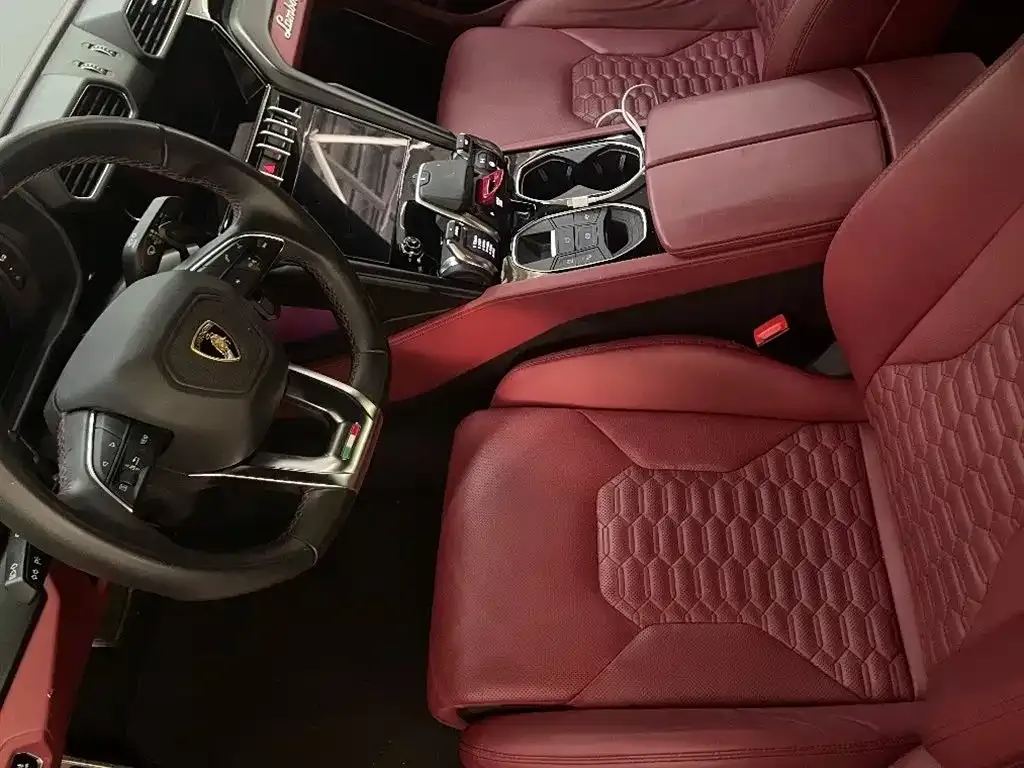Lamborghini Urus 2021 из CN, фото 6