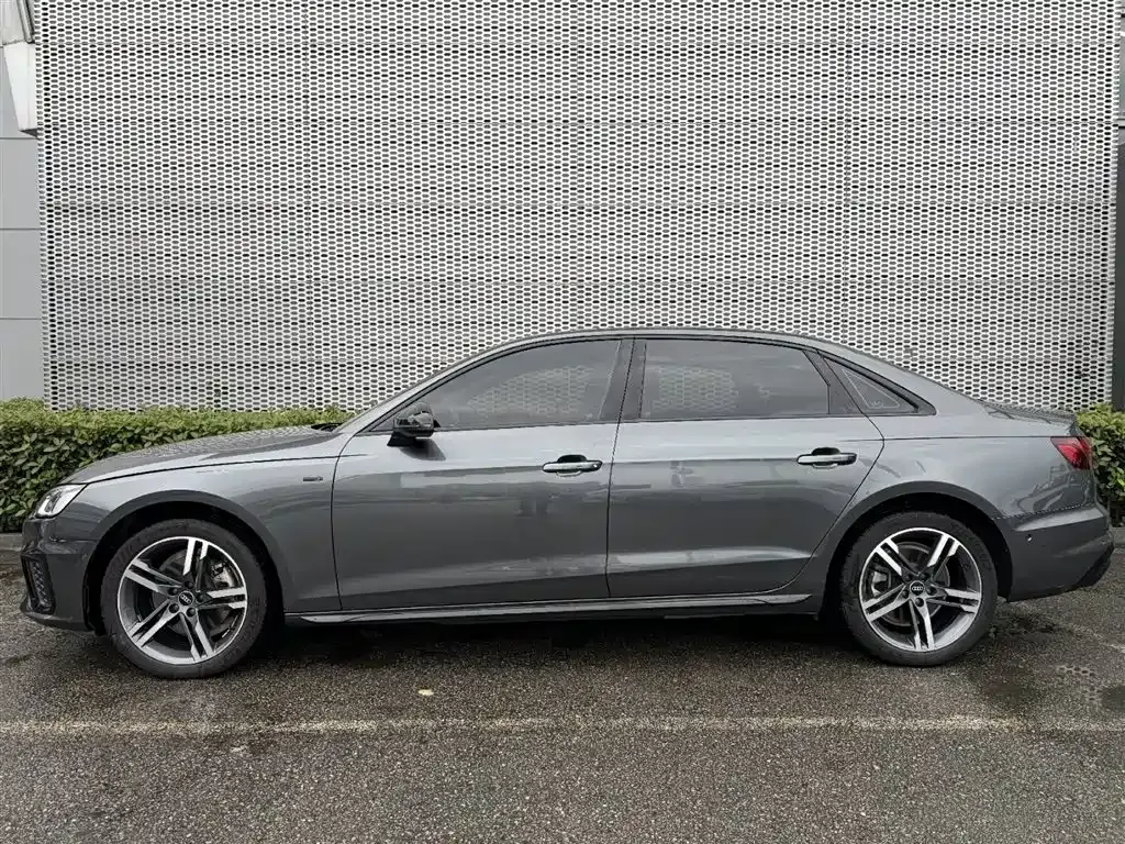 Audi A4L — фото 3