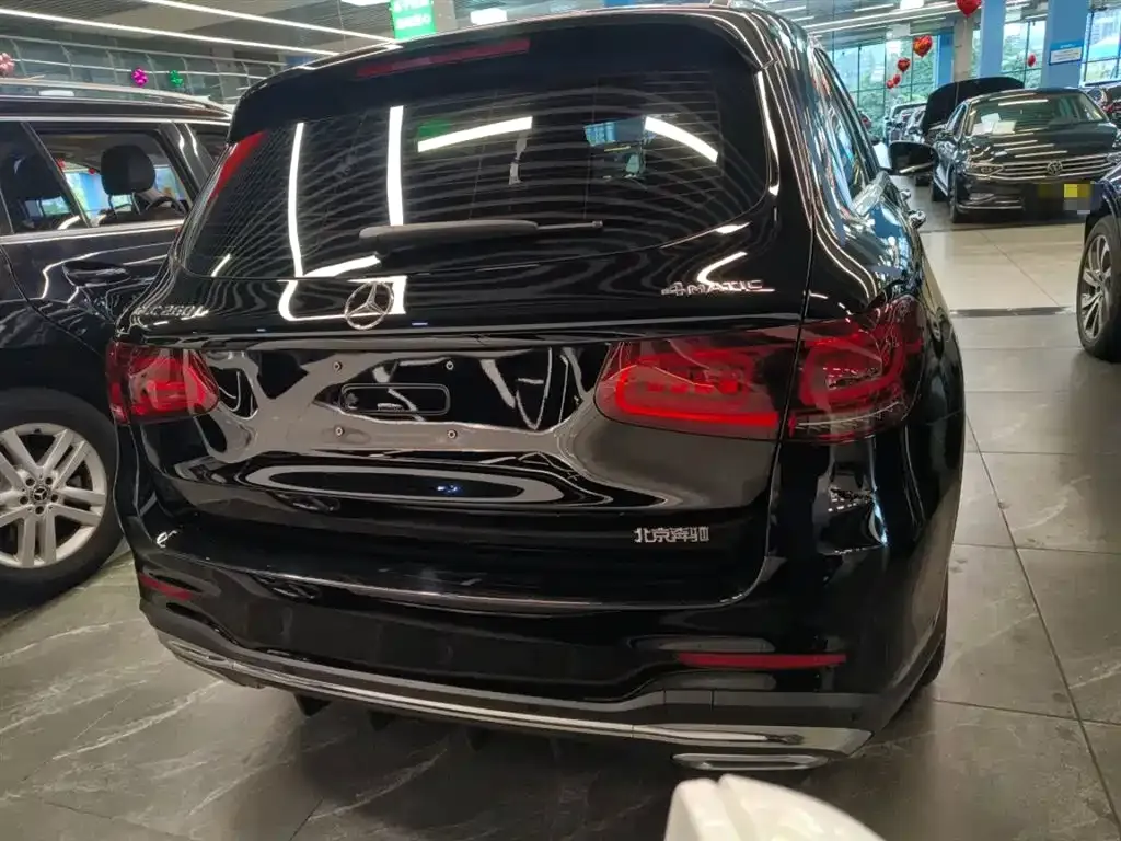 Mercedes-Benz GLC — фото 6