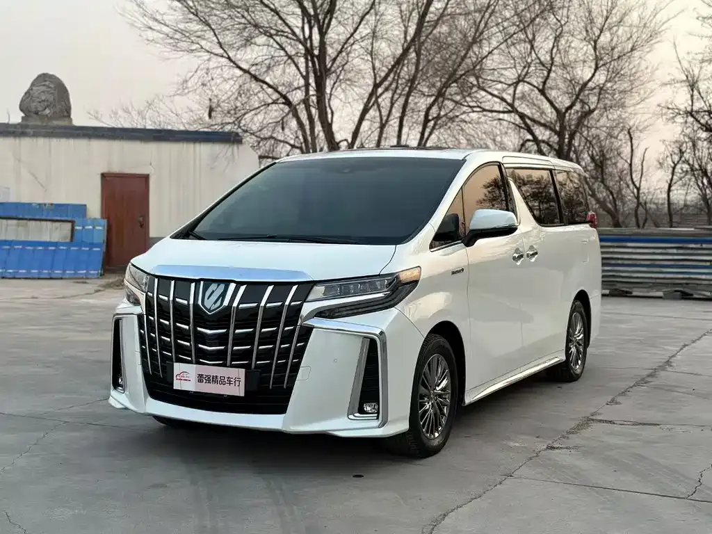 Toyota Alphard 2022 из CN, фото 1