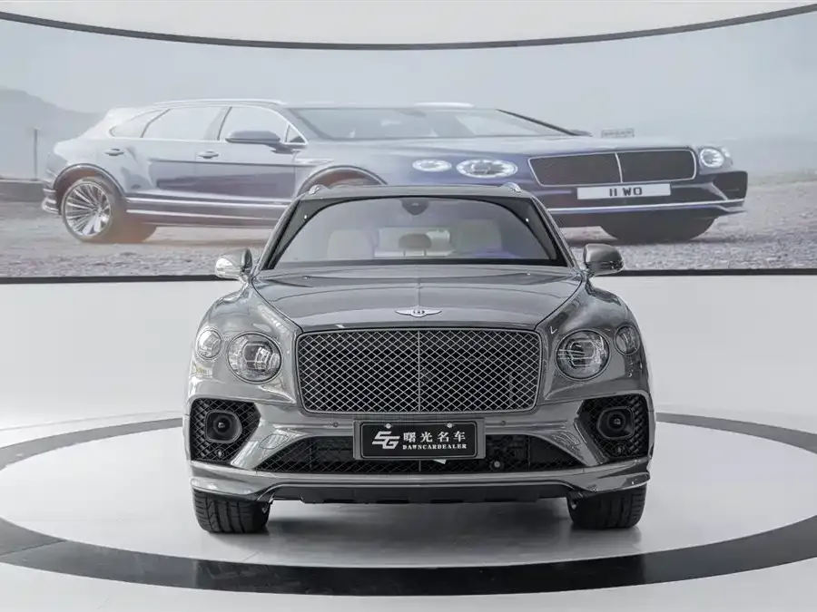 Bentley Bentayga PHEV — фото 2