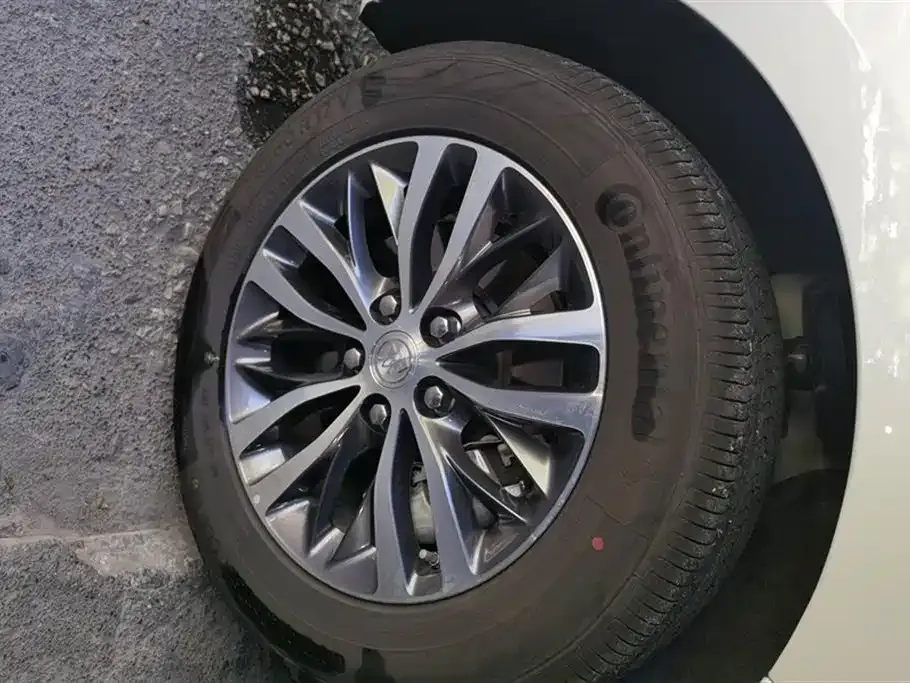 Buick GL8 2024 из CN, фото 6