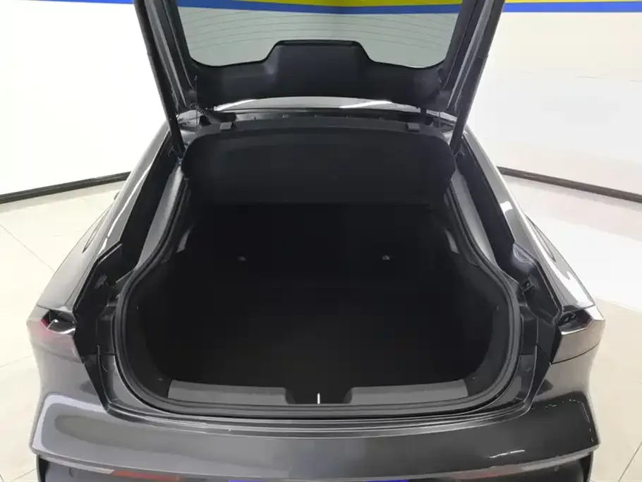 Changan UNI-V 2023 из CN, фото 4