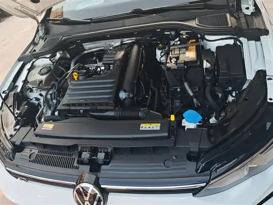 Volkswagen Golf 2021 из CN, фото 10