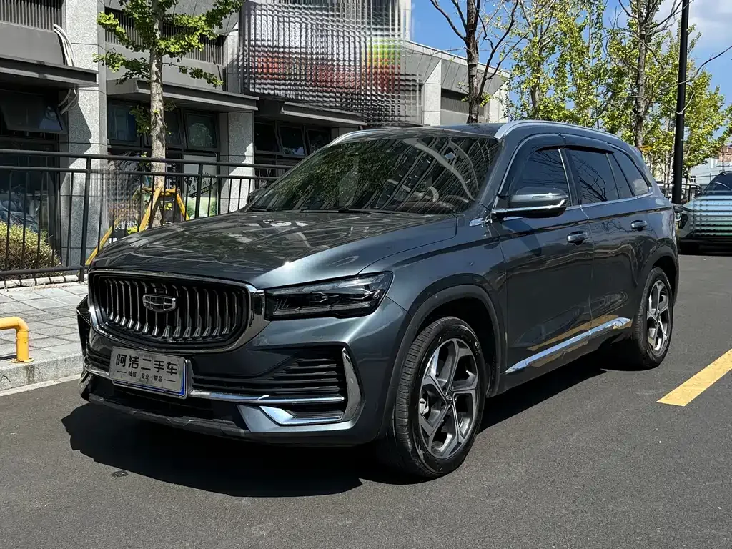 Geely Xingyue L — фото 1
