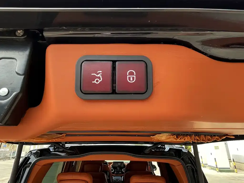 Mercedes-Benz Vito 2024 из CN, фото 5