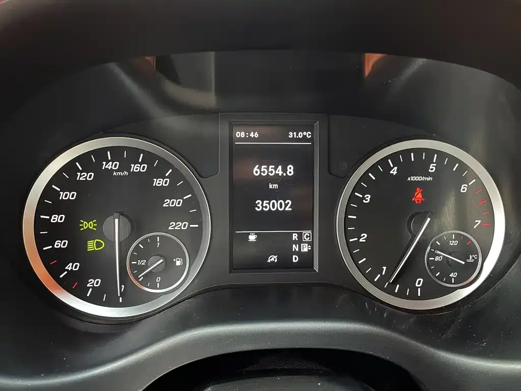 Mercedes-Benz Vito 2024 из CN, фото 8