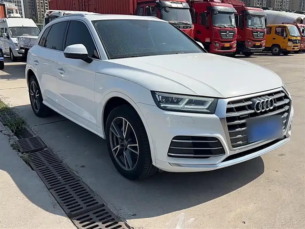Audi Q5L 2024 из CN, фото 3