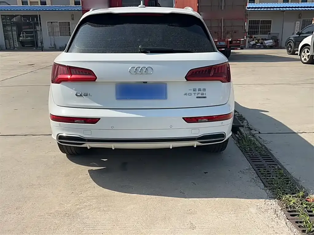 Audi Q5L 2024 из CN, фото 6