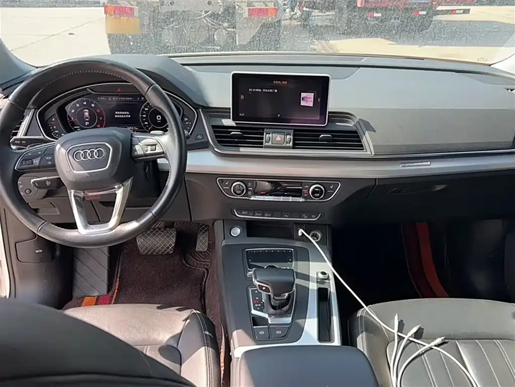 Audi Q5L 2024 из CN, фото 9