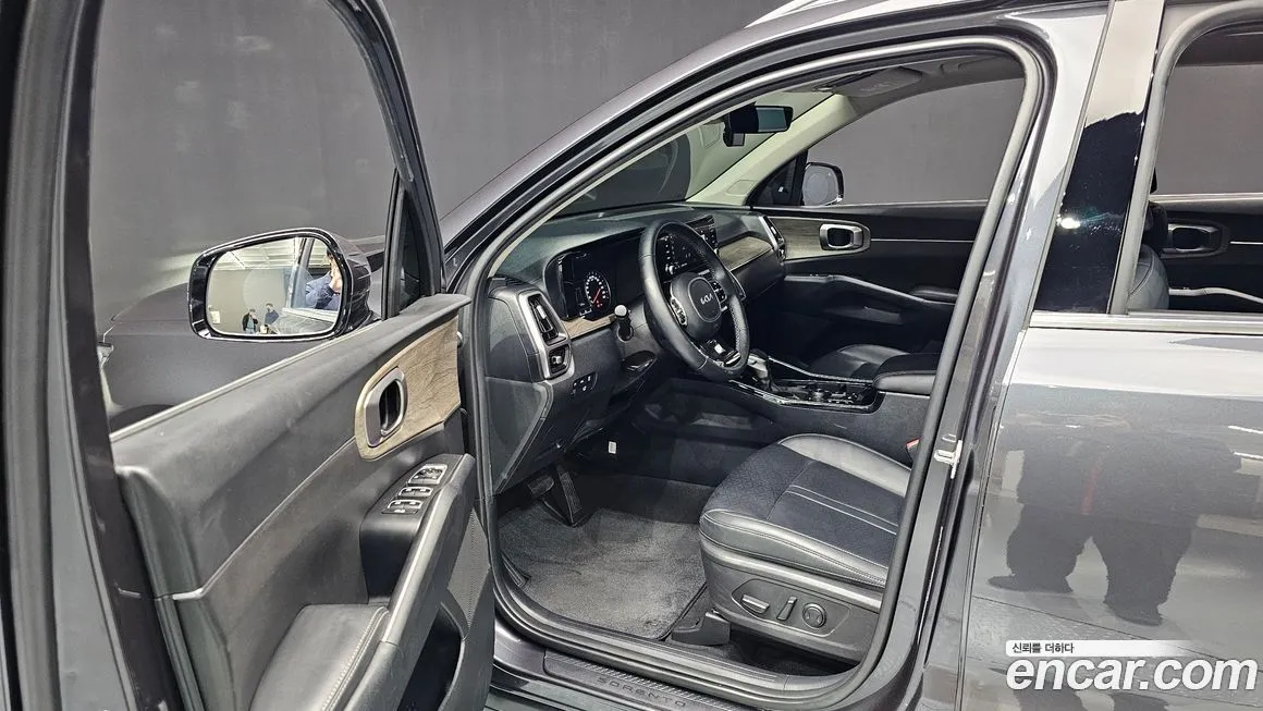 Kia Sorento — фото 10