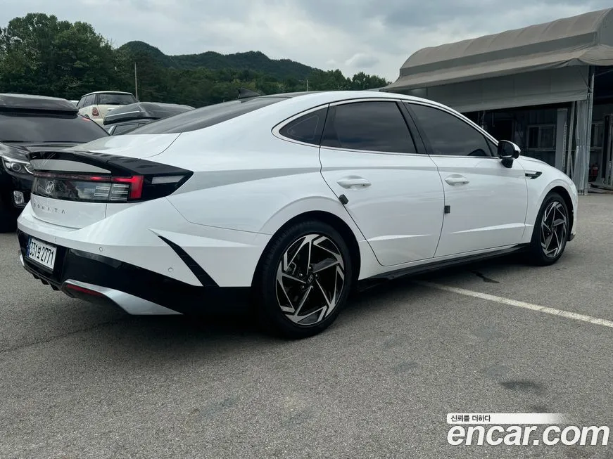 Hyundai Sonata — фото 2