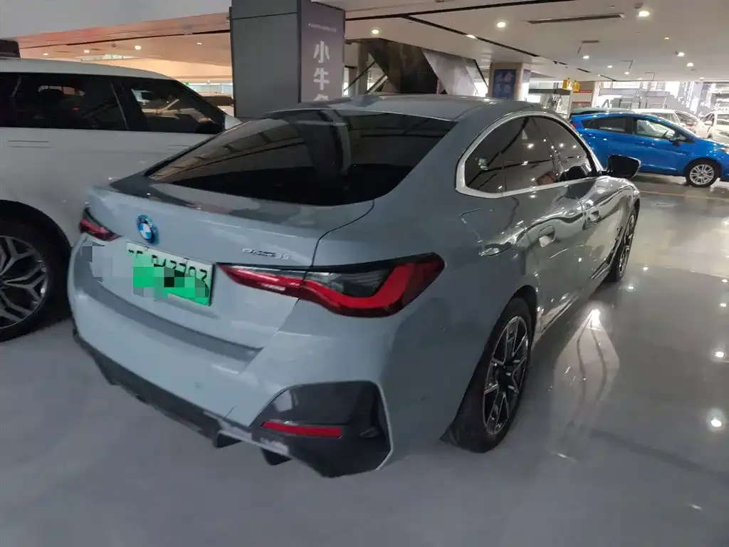 BMW i4 2023 из CN, фото 7