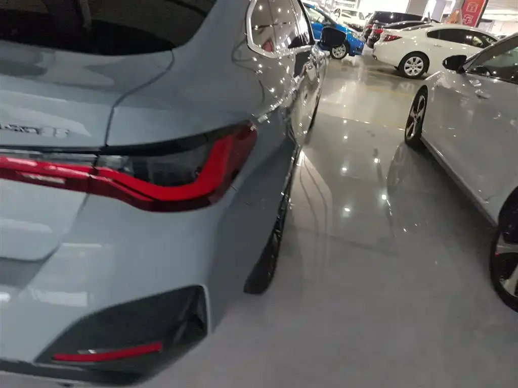 BMW i4 2023 из CN, фото 8