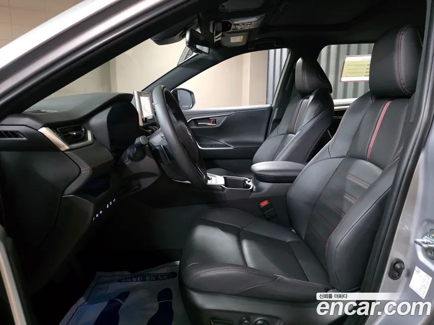 Toyota RAV4 2024 из KR, фото 10