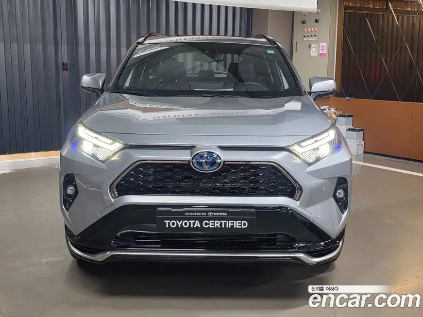 Toyota RAV4 2024 из KR, фото 3