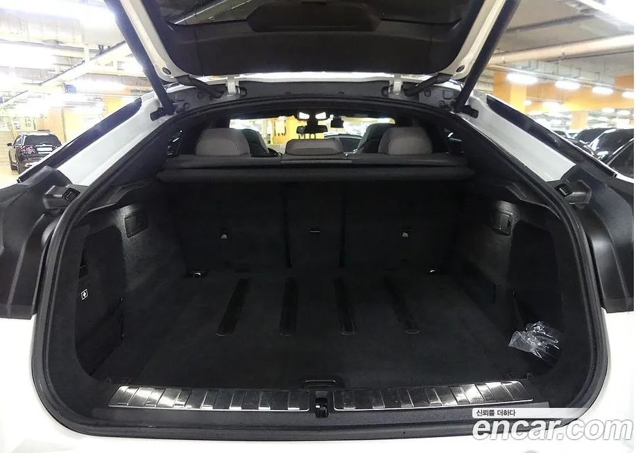 BMW X6M 2022 из KR, фото 4