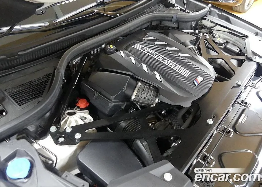 BMW X6M 2022 из KR, фото 6